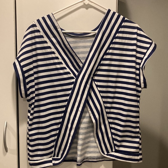 Super cute navy blue and white striped top ~ shein size large - nautical - Picture 2 of 4